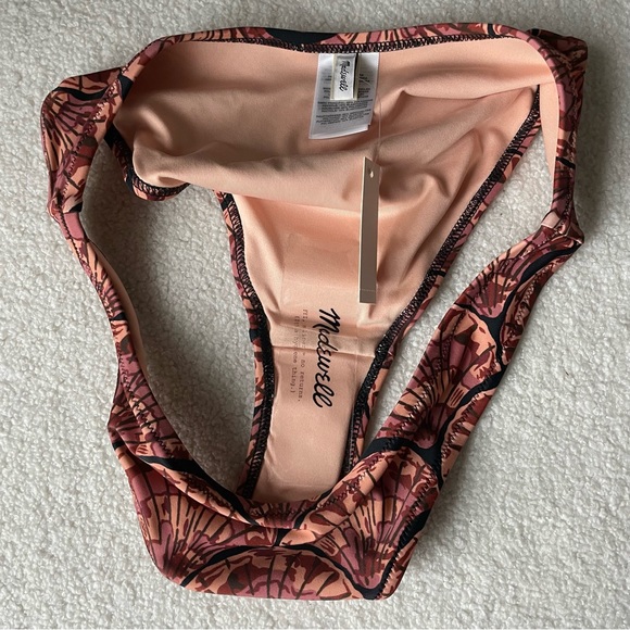 Madewell Second Wave Curved-Waist Bikini Bottom in Painted Seashells - Picture 8 of 8